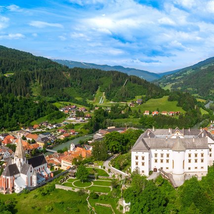 Murau city
