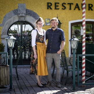 Anna Lercher & Daniel Leitner in front of the hotel. Anna Lercher & Daniel Leitner in front of the hotel.