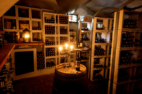 Wine cellar in Murau Gasthof Hotel Lercher