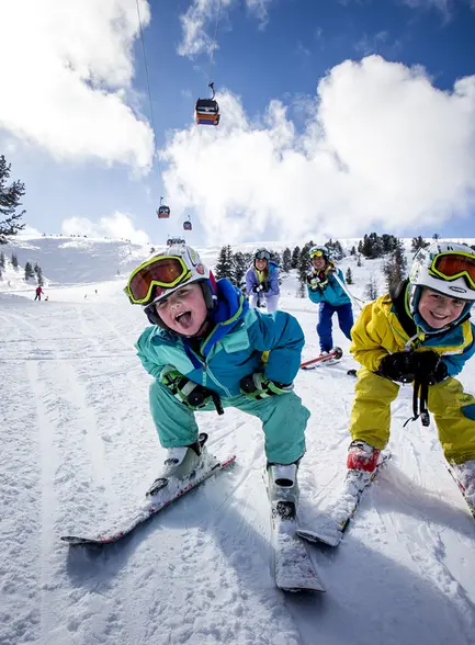 Kids ski fun in the Murau region