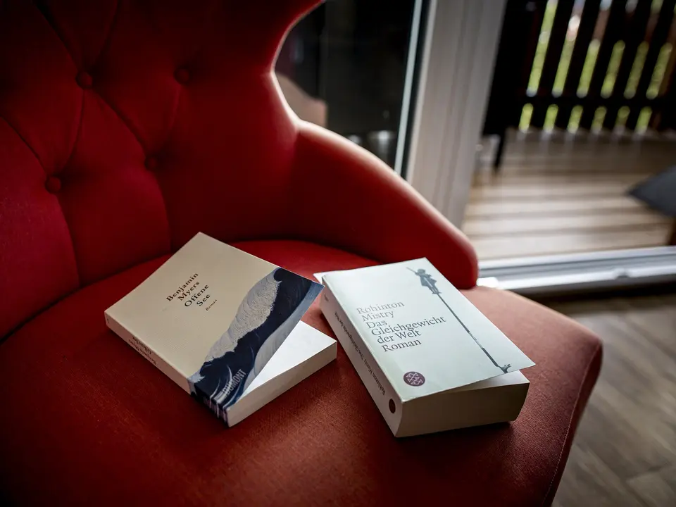 Books in Murau Garden Room 4*