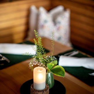 Set table in Lercher's Restaurant. Set table in Lercher's Restaurant.